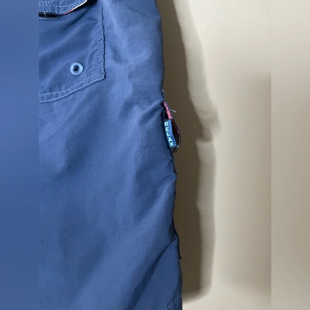 Tommy Bahama Men’s Blue Swim Shorts Size M - Picture 5 of 7
